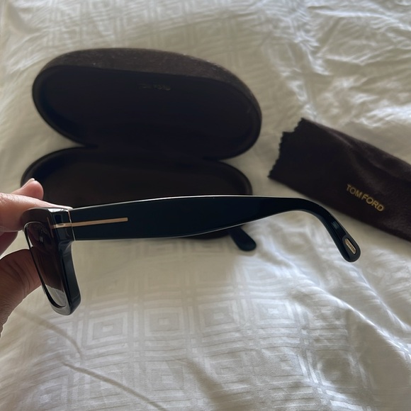 NWOT Tom Ford Mikel square 54mm sunglasses - Picture 3 of 9